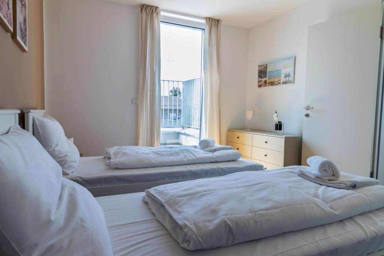 Maureen Lovely 2 Bedroom Unit With Community Pool Виена Екстериор снимка